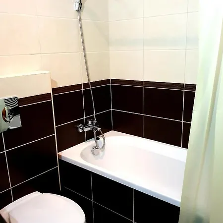 Prima Ospite Aparthotel